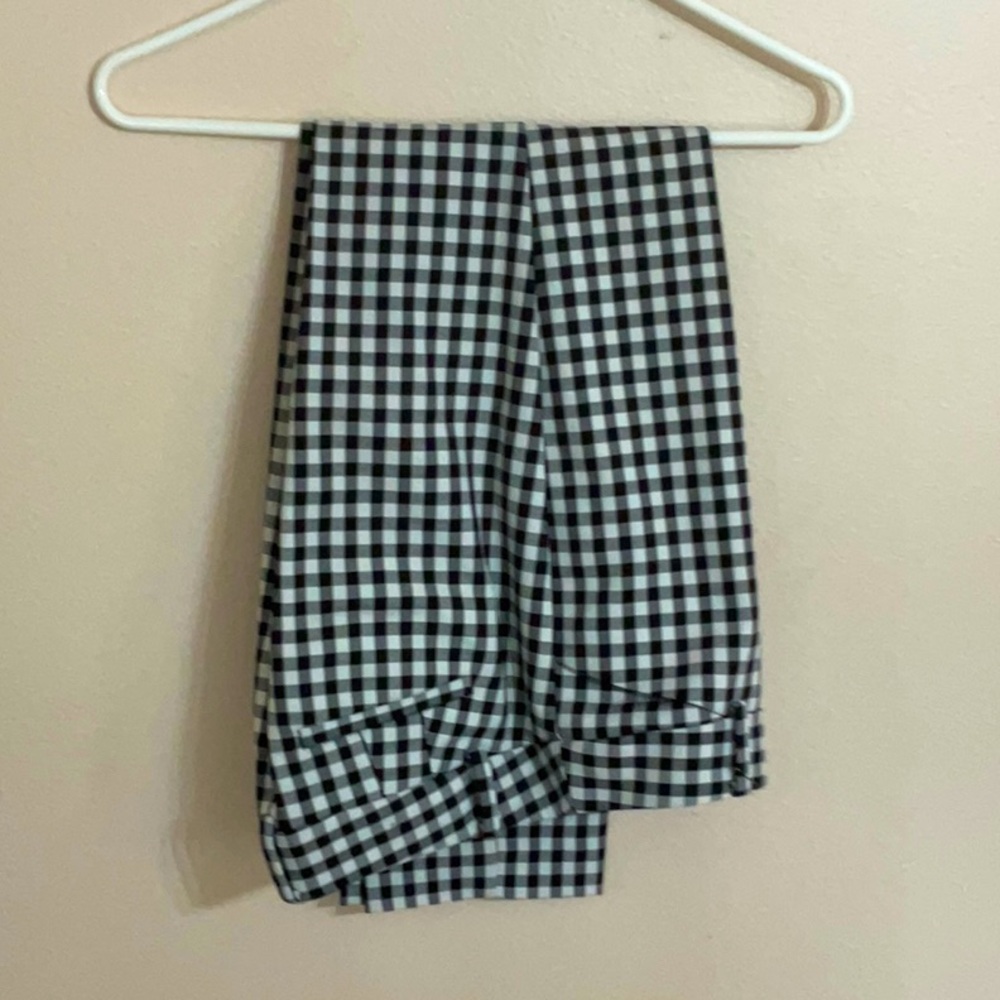 Talbots Black and White cropped Checkered Pants Like new